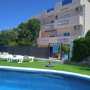Marin Apartman Pag Town